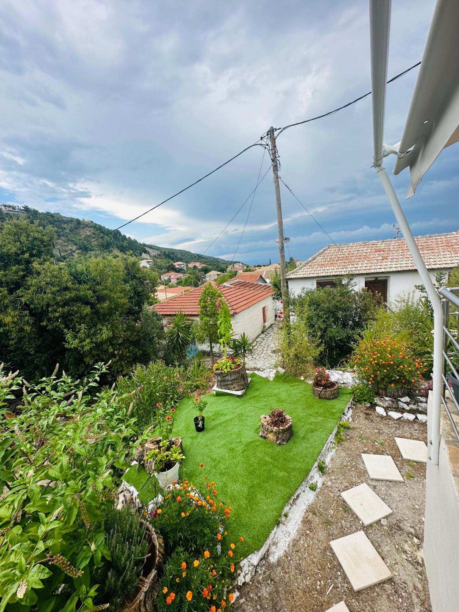 Woodhome Villa Kalamitsi (Lefkada)